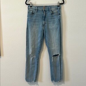 MOTHER The Hustler Ankle Chew Jeans in Peal Plucker